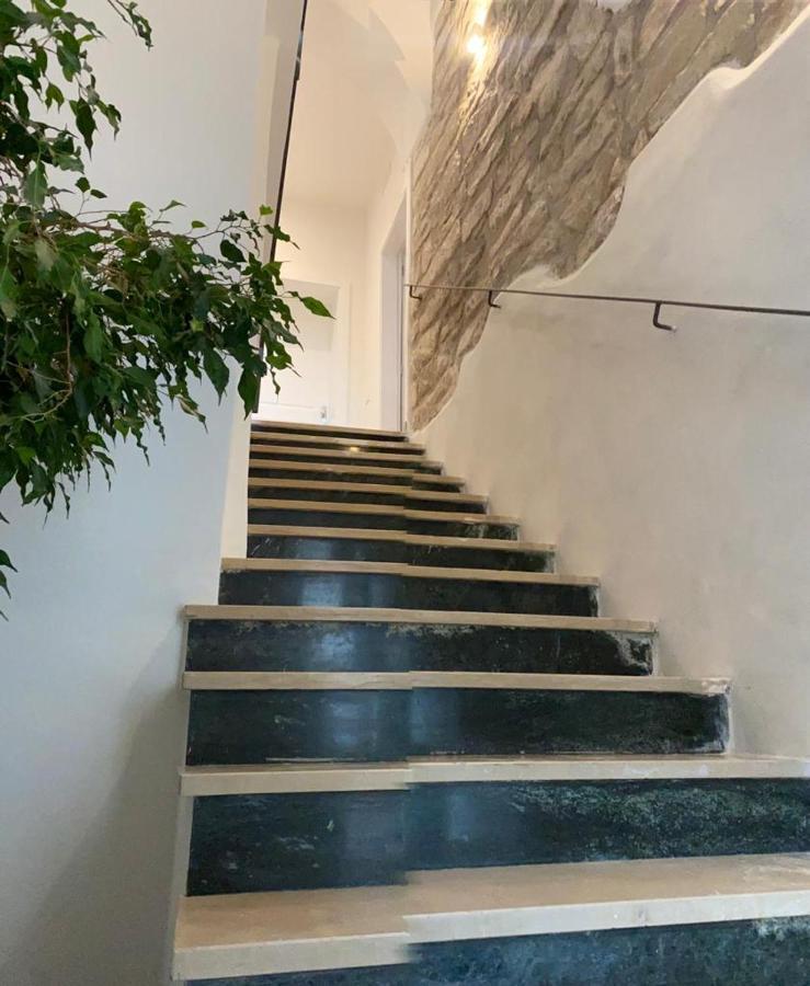 Castle Rhythm Inn Arco Ngoại thất bức ảnh