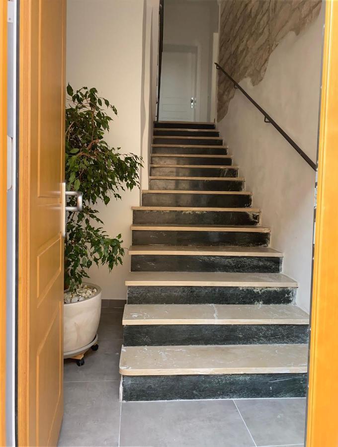 Castle Rhythm Inn Arco Ngoại thất bức ảnh